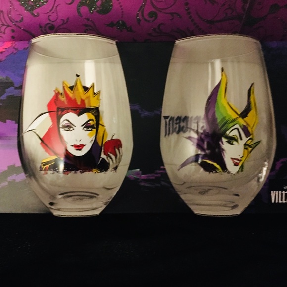 ✨ Disney Villains Stemless Wine Glasses Set of 4 ✨ NWOT ✨ - Picture 2 of 10